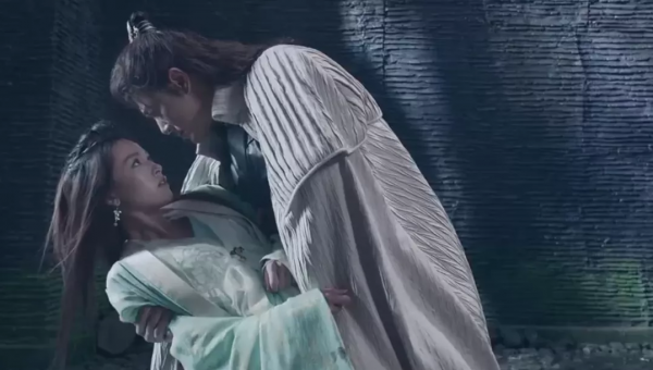 王晶新倚天發預告，全員造型雷翻，周芷若像妖精，林峰臉都P歪了