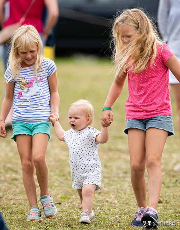 11張歐洲王室的小王子和小公主最可愛的照片 11張歐洲王室的小王子和小公主最可愛的照片