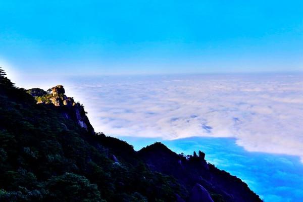 有一種浪漫，叫冬日三清山的雲海和藍天相伴