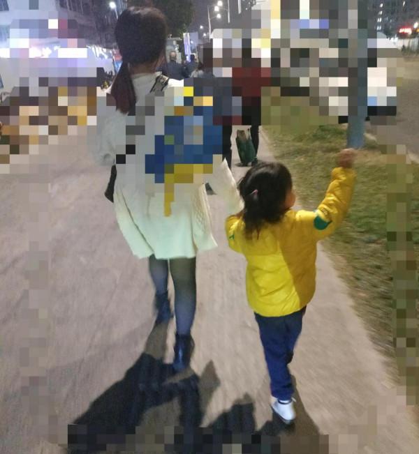 19歲的少年溫成龍,身邊女友不斷,他是怎樣走到不歸路的? 19歲的少年溫成龍,身邊女友不斷,他是怎樣走到不歸路的?