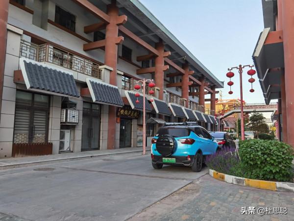 漢EV自駕新疆，第一次使用自動泊車，第一次自制烤串真香啊