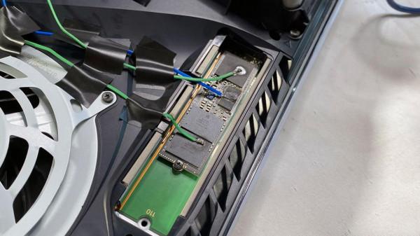 PS5擴容硬碟要不要散熱器？實測溫差非常大，效能倒沒變化