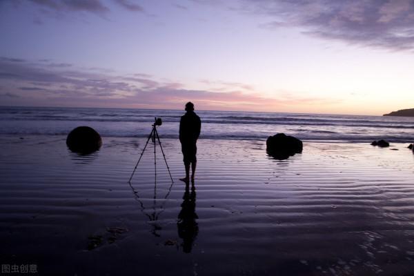 靜下來,與自己獨處,與世界和解 靜下來,與自己獨處,與世界和解
