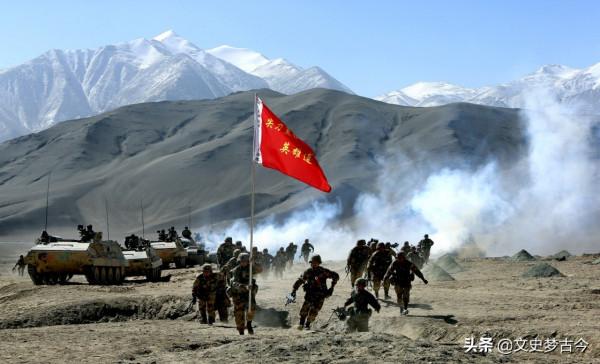 1985年，蘭州軍區經調整，面積佔全國1/3，為何僅部署2個集團軍？