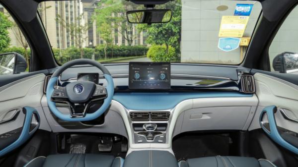 1.5T動力,每月油費比博越少三百,宋Pro省嗎? 1.5T動力,每月油費比博越少三百,宋Pro省嗎?