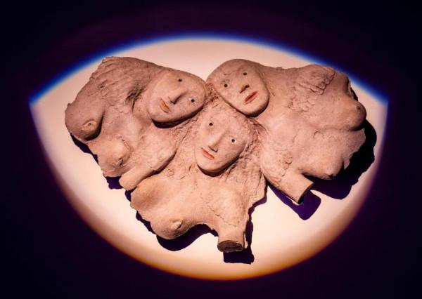 林惠興《人間劇場Ⅱ》: 今天我們只感受人間的喜悅