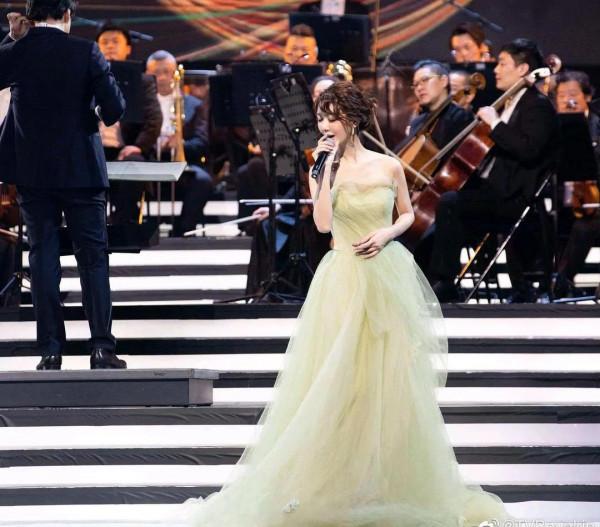 40歲的薛凱琪,狀態太好了吧,完全看不出40了 40歲的薛凱琪,狀態太好了吧,完全看不出40了