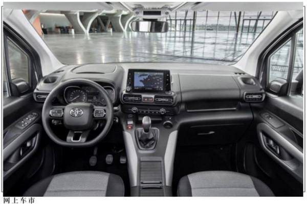 內配小冰箱,外搭遮陽棚!豐田新車型曝光,側滑後門更便捷 內配小冰箱,外搭遮陽棚!豐田新車型曝光,側滑後門更便捷