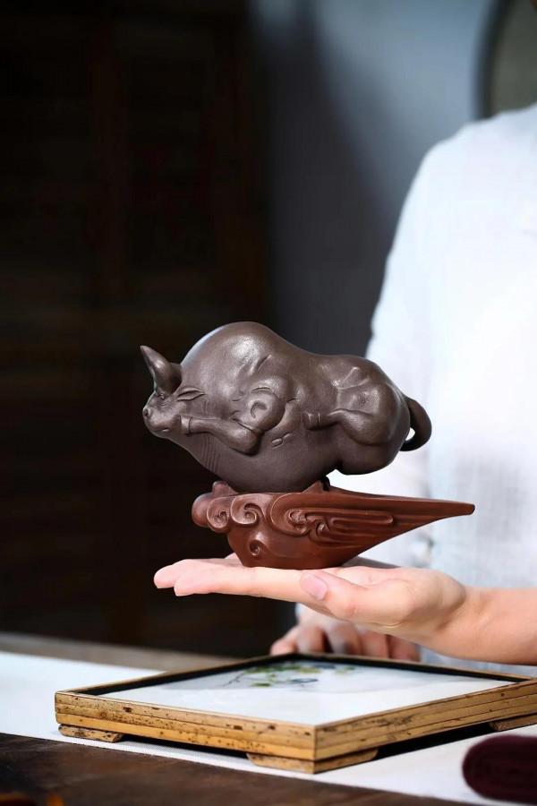 奔跑的公牛，逼真嗎？