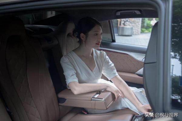 激情與火的碰撞!實拍寶馬M8 GC,依然主流? 激情與火的碰撞!實拍寶馬M8 GC,依然主流?