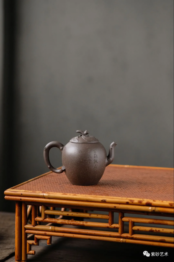 木瓜 · 劉雨(裕) 木瓜 · 劉雨(裕)