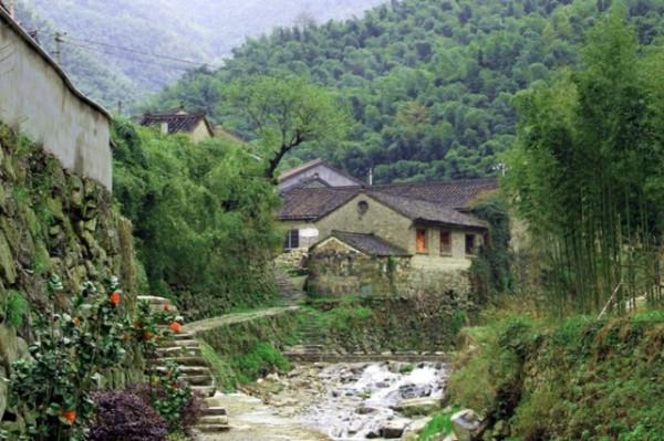 未來農村的地會打亂重分嗎?“村鎮合併”要怎麼做才好? 未來農村的地會打亂重分嗎?“村鎮合併”要怎麼做才好?