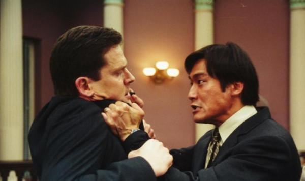 給美國孫子刮痧,中國爺爺竟是在犯罪?被警察告上法庭 給美國孫子刮痧,中國爺爺竟是在犯罪?被警察告上法庭