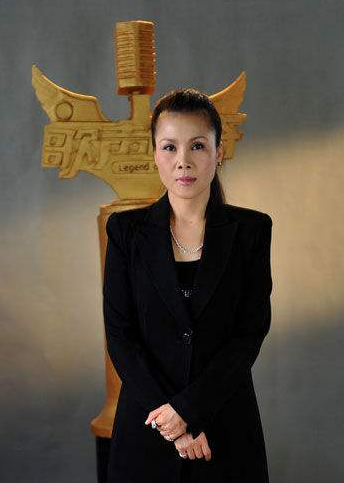 田震:我一生正直,摔話筒揭“潛規則”,和那英鬧掰,但我不後悔 田震:我一生正直,摔話筒揭“潛規則”,和那英鬧掰,但我不後悔