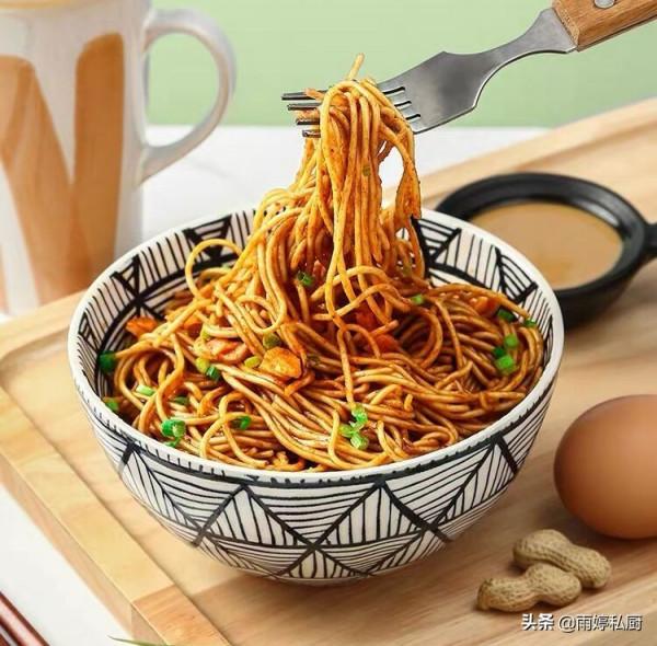 天冷了，這幾款美食，家裡囤一點，早餐晚餐都適合吃，好吃又便宜