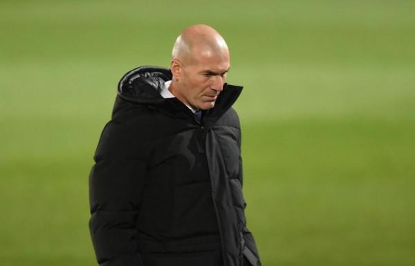 搶手活！齊達內拒絕曼聯後，5大名帥毛遂自薦，巴薩前教頭最接近