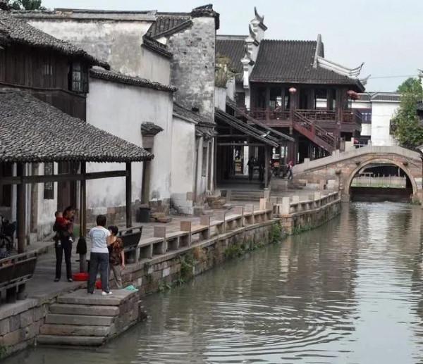 尋夢烏鎮竟有熱淚外湧 尋夢烏鎮竟有熱淚外湧