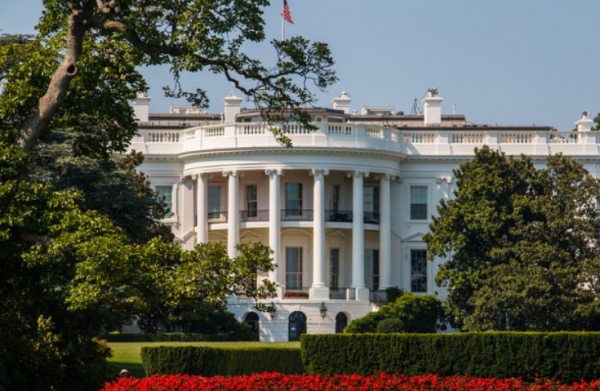 美媒:白宮員工士氣低落 多人考慮明年開始找工作 美媒:白宮員工士氣低落 多人考慮明年開始找工作