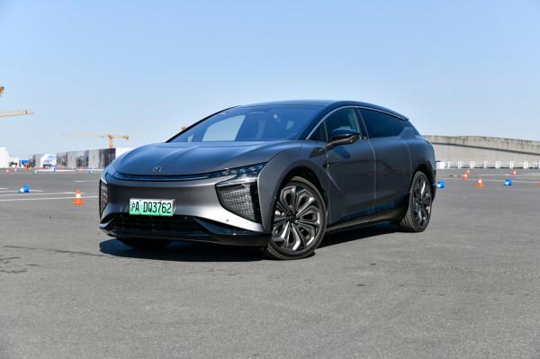 盤點三款高質量男性SUV，不一定要帥，但要壕出調性