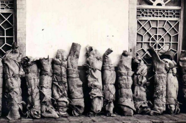 一代藏族鉅商，牽2000頭騾馬援助抗日1.5億美元，盜匪都被他感動