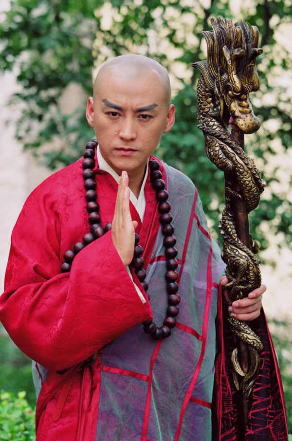 國產神話劇有多神？楊戩穿漁網裝，內娛驚人造型，全被承包了