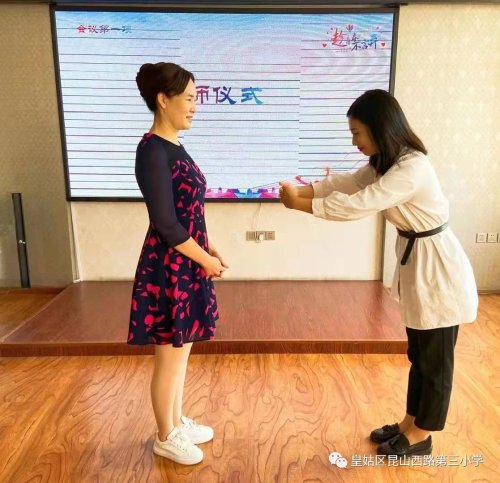 崑山三校“和美新星”系列培訓，助力青年教師成長