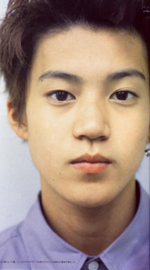 說他過氣的省省吧，前後十幾年，學他的人還是“多如牛毛”