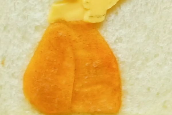 把世界名畫搬上早餐桌：吐司畫出《戴珍珠耳環的少女》