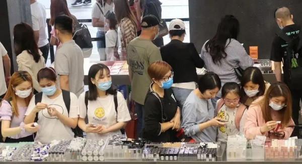 揭秘大牌小樣幾十塊錢就能實現大牌護膚品自由? 揭秘大牌小樣幾十塊錢就能實現大牌護膚品自由?