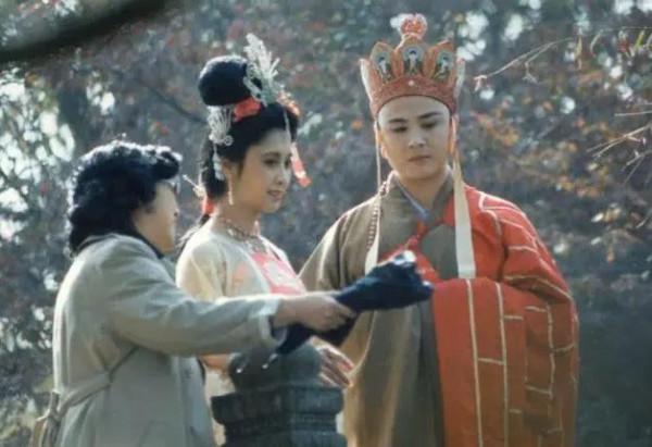 時隔17年舊地重遊拍攝《真假美猴王》,續集口碑為何遠不如前作? 時隔17年舊地重遊拍攝《真假美猴王》,續集口碑為何遠不如前作?