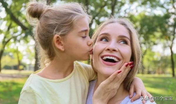 孩子被罵還能衝你笑,“沒心沒肺”的背後,藏著內心世界的小心酸 孩子被罵還能衝你笑,“沒心沒肺”的背後,藏著內心世界的小心酸