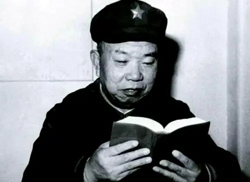 1955年授軍銜,十位將軍都擔任什麼職務?職務最高的是哪個? 1955年授軍銜,十位將軍都擔任什麼職務?職務最高的是哪個?