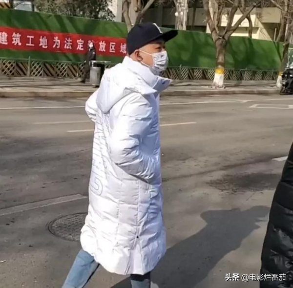 春晚第三次聯排：趙麗穎美目顧盼，毛曉彤虎紋吸睛，宋茜皮衣颯氣