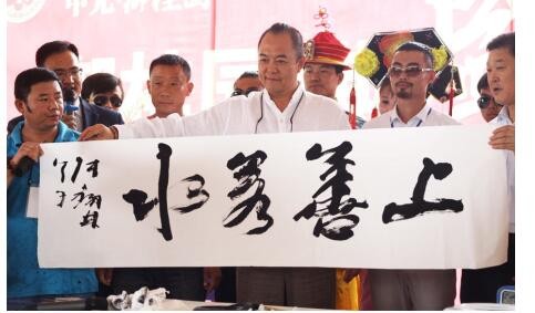 69歲劉曉慶開直播賣書法,哪些明星的字畫最值錢? 69歲劉曉慶開直播賣書法,哪些明星的字畫最值錢?