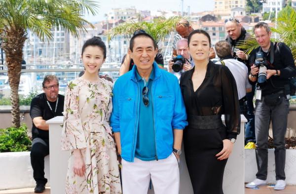 相戀多年卻分開，這7對明星戀人，有的成為仇人，有的還告上法庭