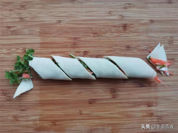 年夜飯推薦這道菜，涼熱搭配不油膩，花開富貴，寓意萬事如意