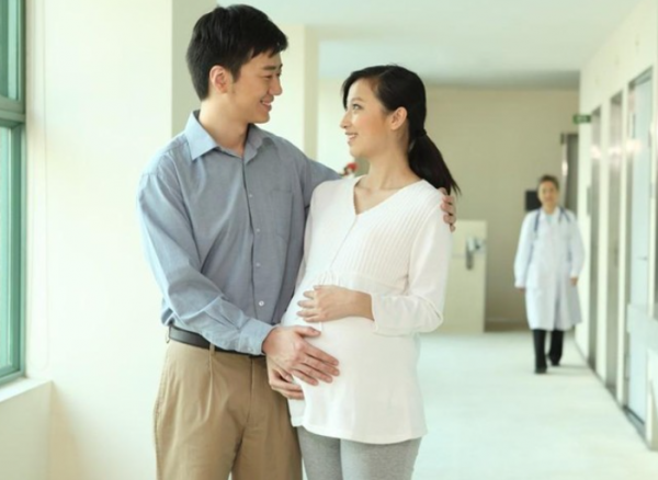 準媽媽肚皮&OpenCurlyDoubleQuote;長毛毛&rdquo;，丈夫擔心生男寶，孕肚上的學問真難搞