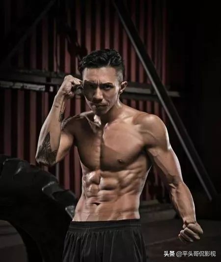 從當初“軟飯王”“廢材老公”，到古天樂去哪都帶著，他用了10年