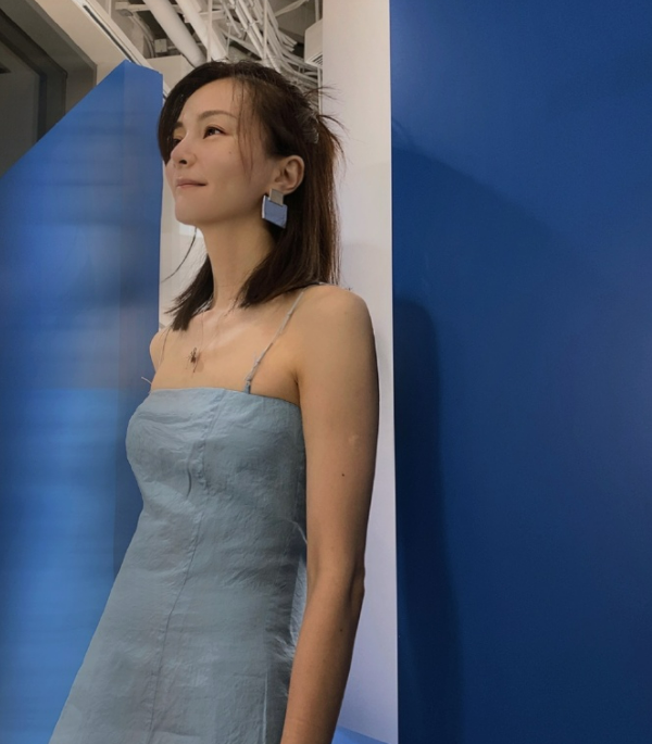 自律的女人不會老!43歲的劉孜,腹肌緊緻,雙腿修長,狀態如少女 自律的女人不會老!43歲的劉孜,腹肌緊緻,雙腿修長,狀態如少女