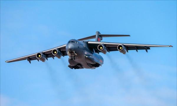 兩款新五代機還沒完，空警600運20同框出現，新一輪下餃子來了