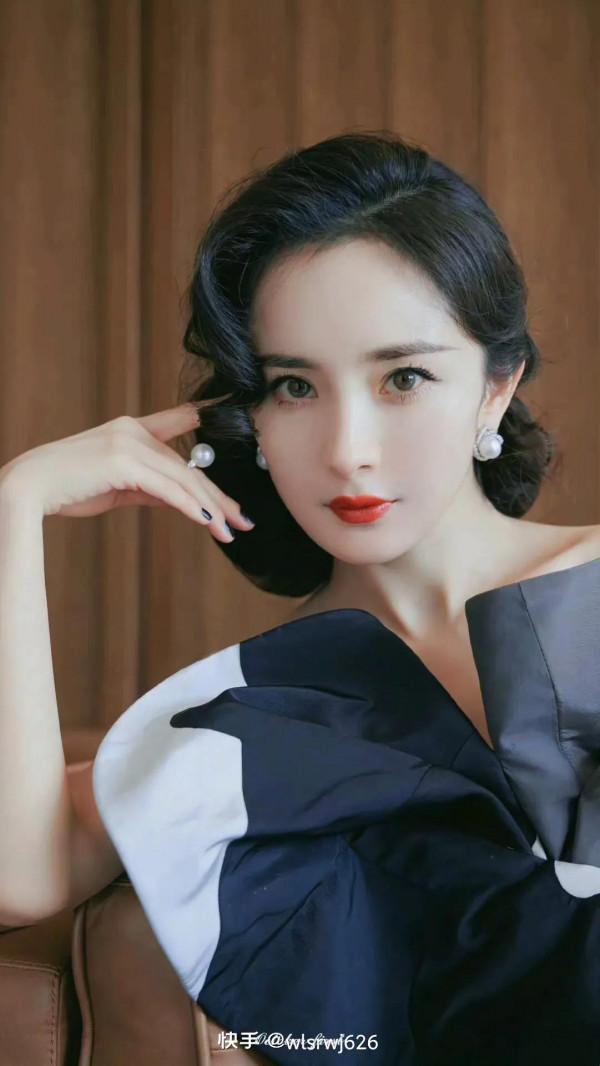 以前青春年少的楊冪