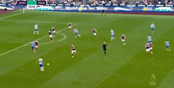 索帥臨場連改3次戰術,全隊耐心終獲回報,紅魔們我們贏球一起狂 索帥臨場連改3次戰術,全隊耐心終獲回報,紅魔們我們贏球一起狂