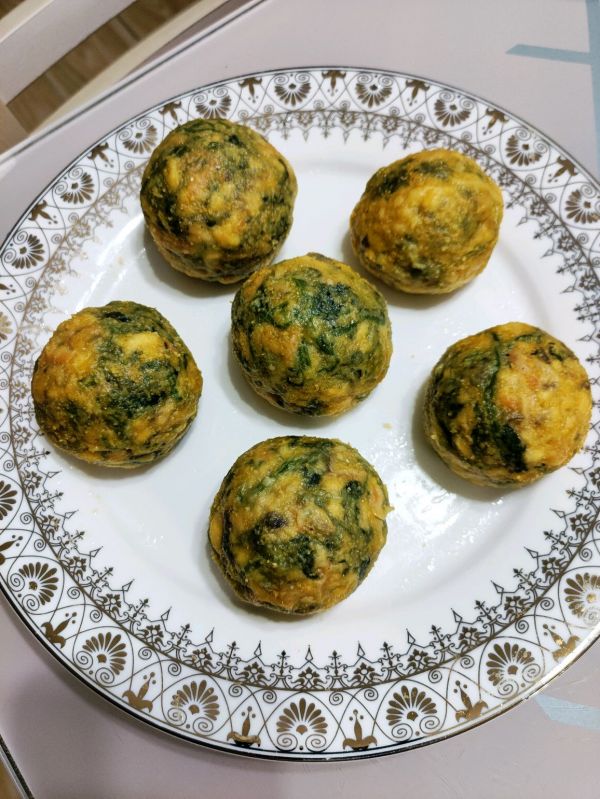 懶人必備這道減脂菜糰子,簡單幾步,十分鐘就上桌 懶人必備這道減脂菜糰子,簡單幾步,十分鐘就上桌