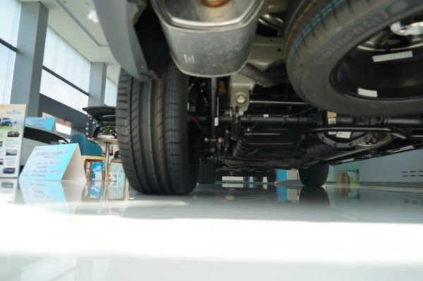 想要越野和城市，這臺SUV都有？