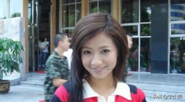 “網紅鼻祖”沈麗君:嫁入豪門患重病,35歲丟下兒女從28樓一躍而下