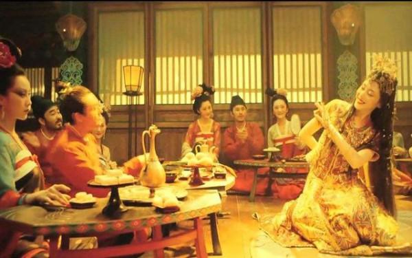 豐裕、閒暇與文藝：縱觀中國歷史，文化大繁榮往往在建國百年之後