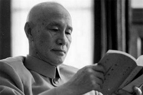 開國大將陳賡在黃埔時，有五位生死之交，這五人最後結局如何？