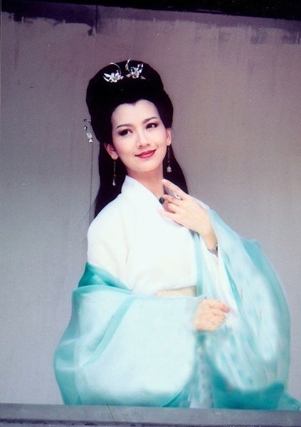 許仙不痴情,白蛇殘忍,法海是好人,原版《白蛇傳》真實又殘酷 許仙不痴情,白蛇殘忍,法海是好人,原版《白蛇傳》真實又殘酷