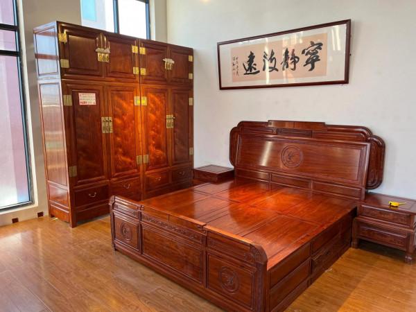 緬甸花梨木頂箱櫃