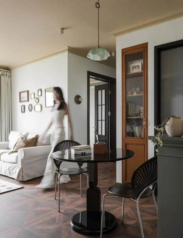 精摳每平米,56㎡ 照樣整得了復古風 精摳每平米,56㎡ 照樣整得了復古風